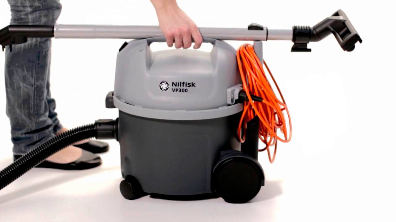 Aspirador Profissional de Pó Nilfisk VP300